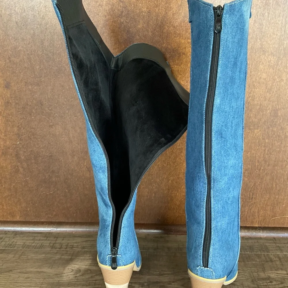 Denim boots, full back zipper, cute heels, sz 8.5/39 - Picture 2 of 8